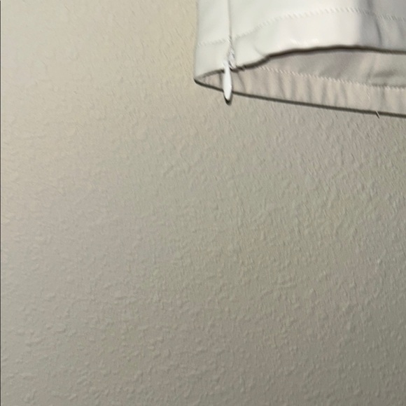 Banana Republic Elegant White Top - Picture 7 of 9